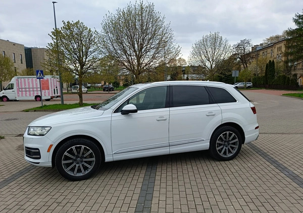 Audi Q7 cena 139000 przebieg: 170000, rok produkcji 2017 z Suwałki małe 154